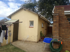 delightful sunny family homehouse for House in Discovery Roodepoort - Delightful sunny Family home  
